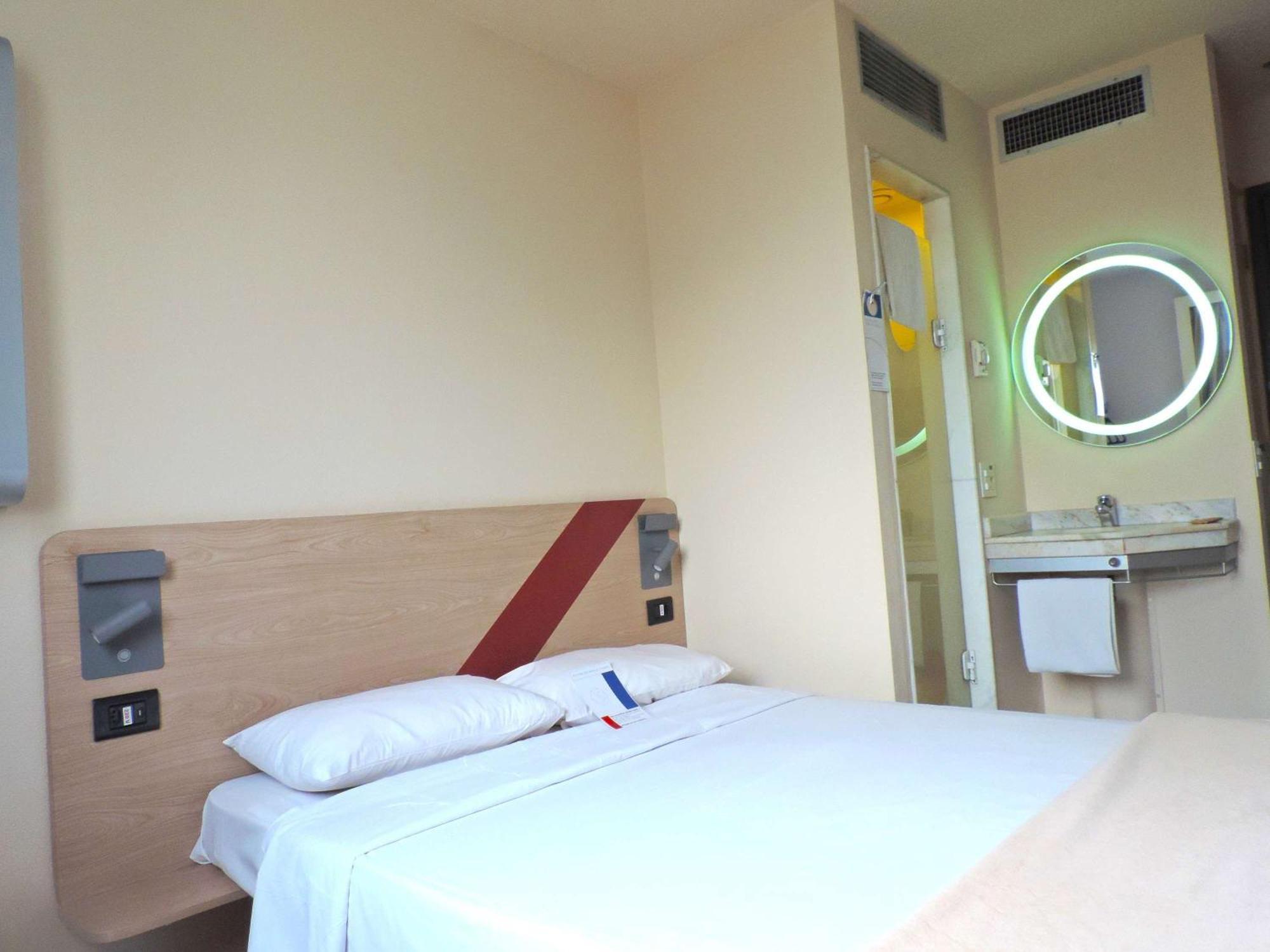 Ibis Budget Sao Paulo Paulista Exterior photo